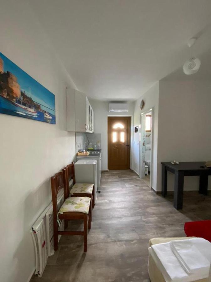 Vila Arlind Vlorë